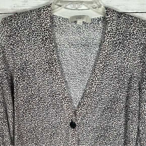 Ann Taylor Loft Long Cardigan Sweater Size L Lightweight Cheetah Animal - Picture 7 of 9